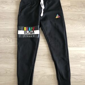 Black Pyramid joggers black Size Large